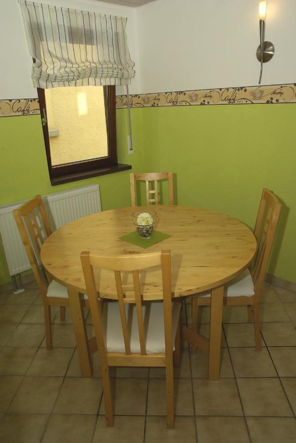 Gaestezimmer Zwischen Neckar Und Enz Hotel Besigheim Kültér fotó
